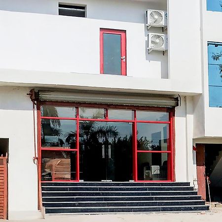Hotel Super Townhouse Balua Road Pahadiya Waranasi Zewnętrze zdjęcie