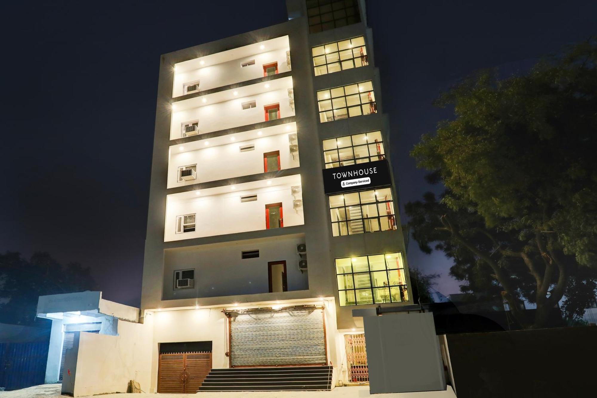 Hotel Super Townhouse Balua Road Pahadiya Waranasi Zewnętrze zdjęcie