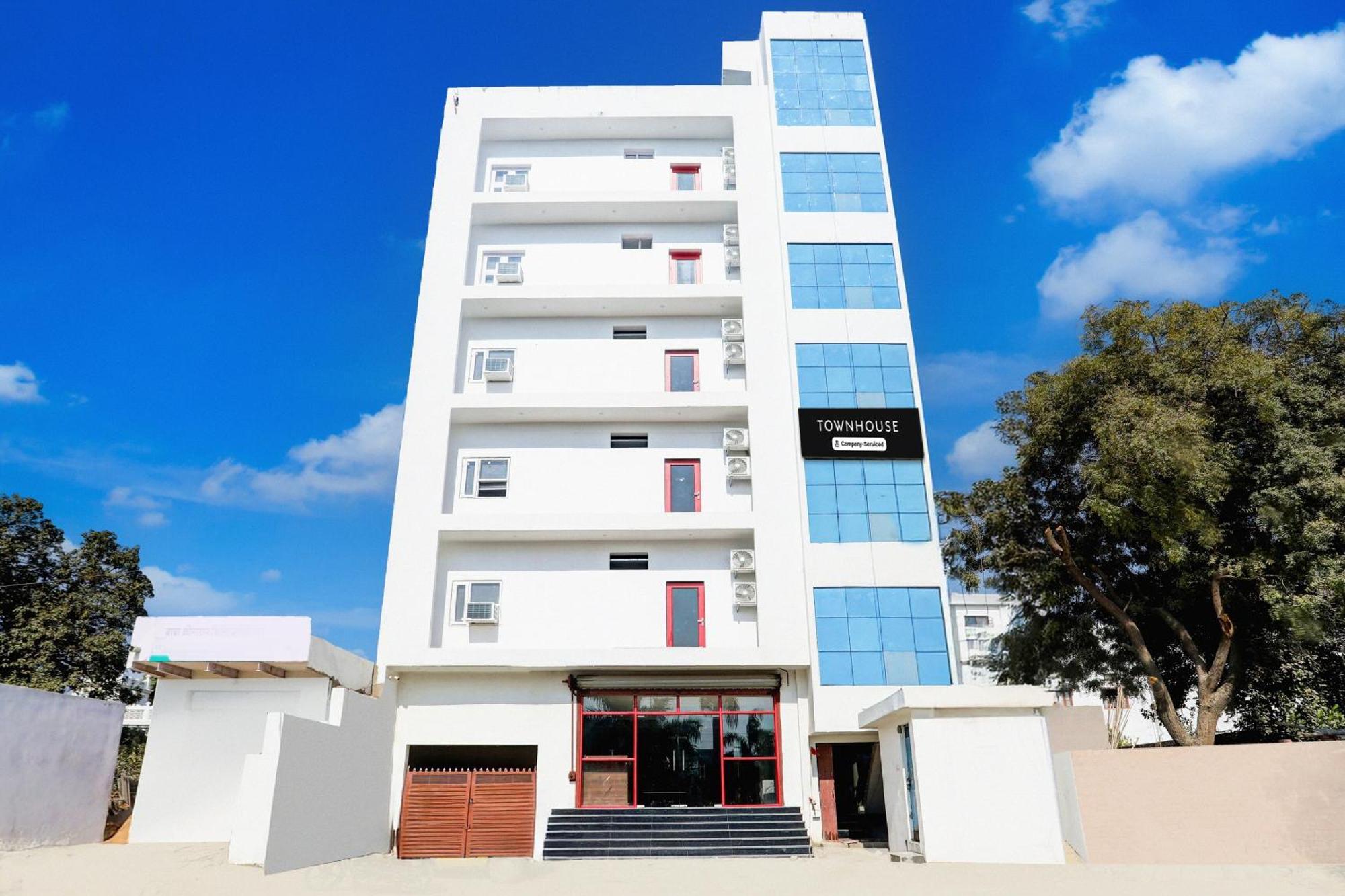 Hotel Super Townhouse Balua Road Pahadiya Waranasi Zewnętrze zdjęcie